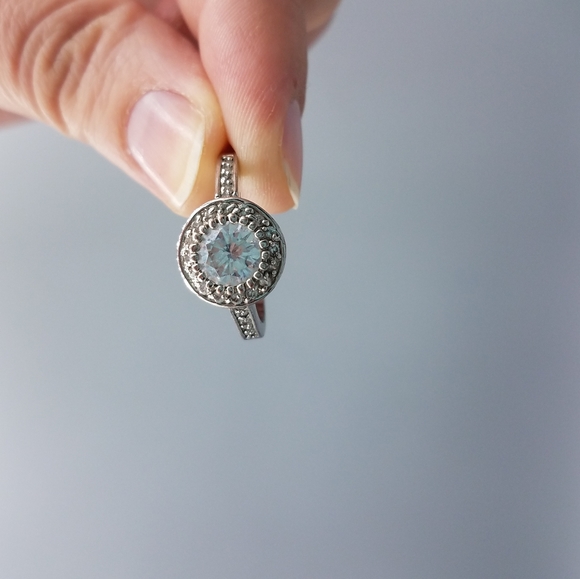 Silvertone Engagement Style Circle Ring - Picture 9 of 9